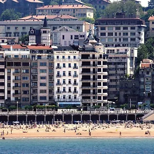 3* Hotel Niza
